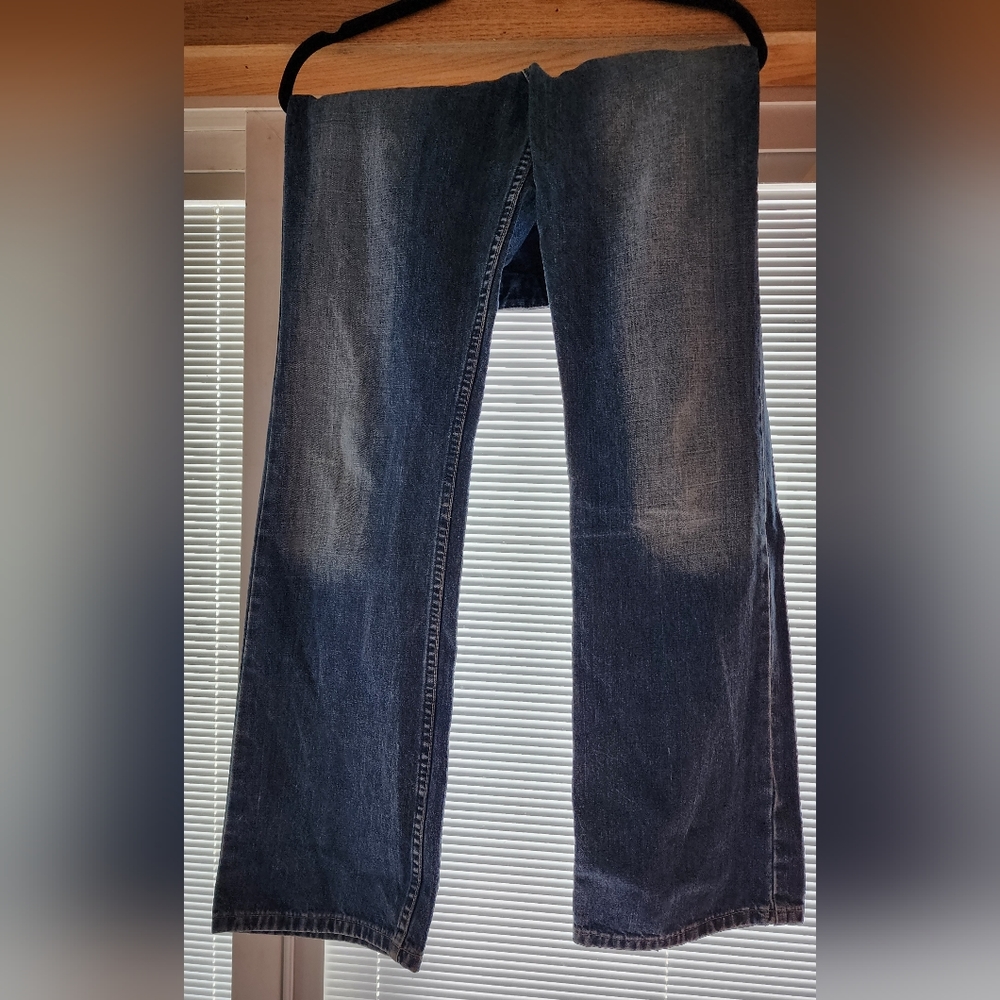 Silver Jeans 29X32 pre-owned BENIFITS CHARITY